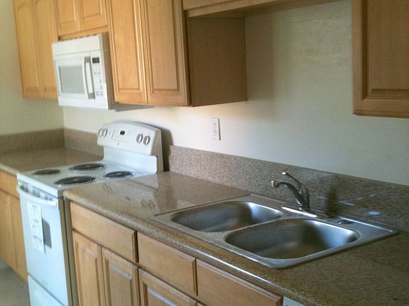 2nd image of 8150 Canby Ave Unit 1
