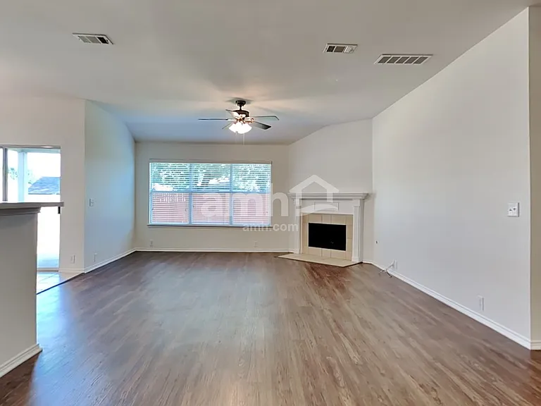 1813 Wind Dancer Trl — Photo 6