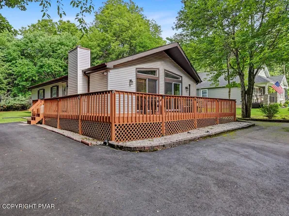 160 Ginsburg Cir, Albrightsville, PA 18210