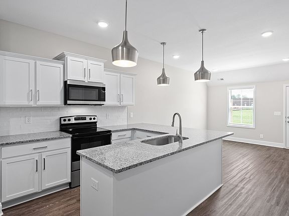 5th image of 212 Drayton Dr #H