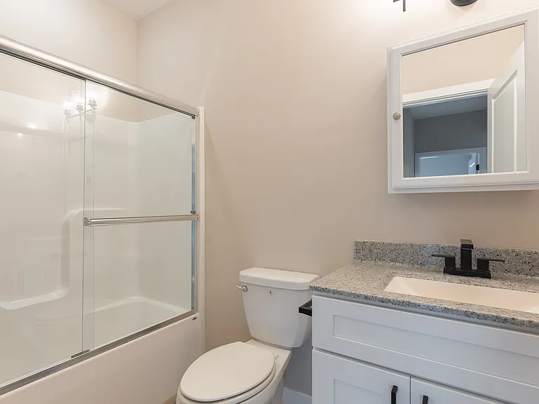608 N Mill St #D30 — Photo 10