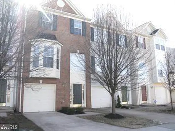 14173 Hunters Run Way, Gainesville, VA 20155