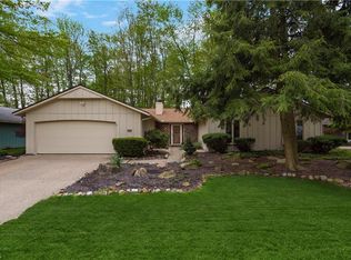 5901 Hawthorne Holw, North Ridgeville, OH 44039