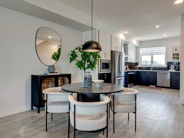 8235 N 8th Ave SW #317, Calgary, AB T3H 0R6