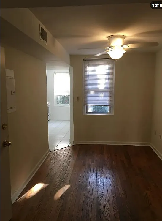 2 bed, 700 sqft, $2,100 — Photo 4