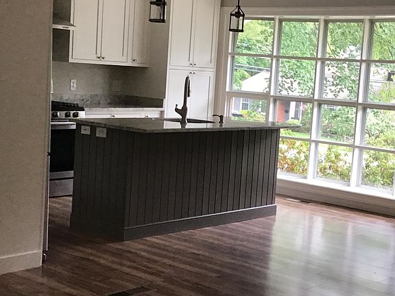 2nd image of 8232 Stonewall Dr