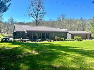 10697 State Route 329, Glouster, OH 45732