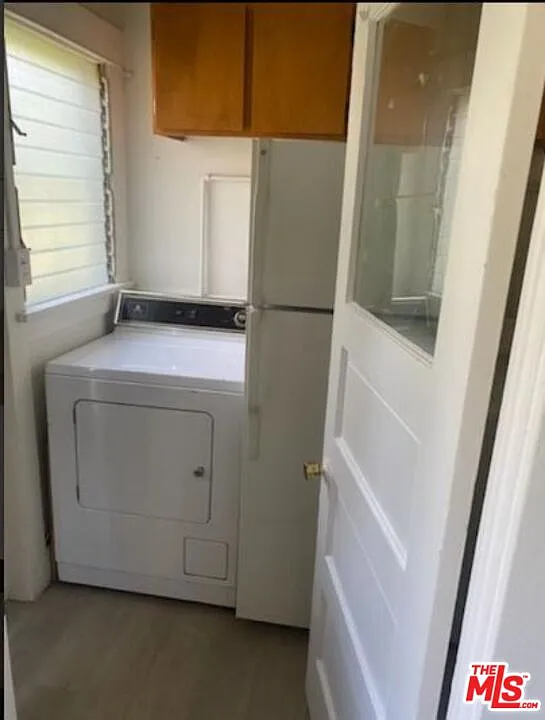 4 bed, 2.0 bath, 2363 sqft, $2,485 — Photo 4