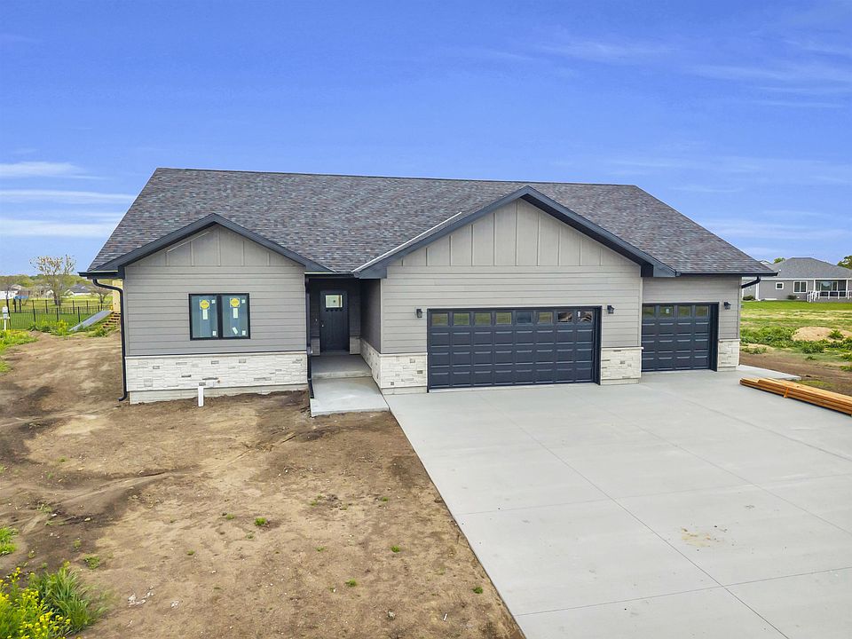1st image of 5207 18th Avenue Pl