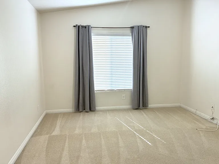 1089 Pleasure Ln #101 — Photo 7