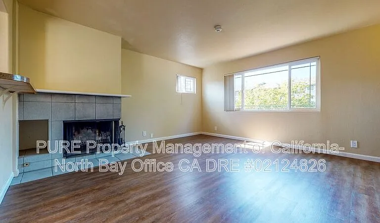 8045 Beverly Dr #12 — Photo 2