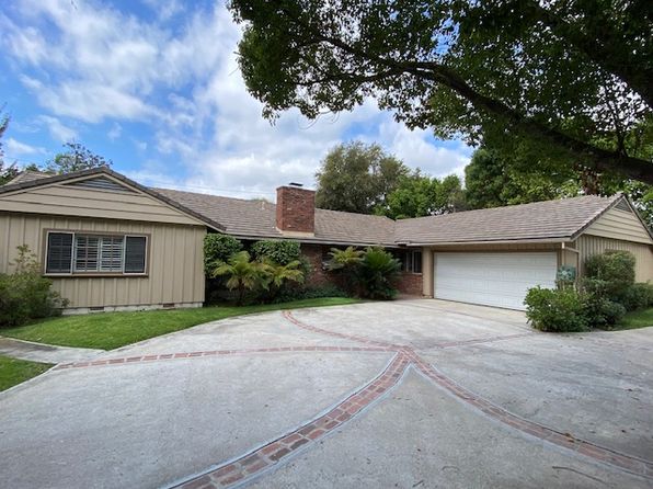 4629 Forman Ave