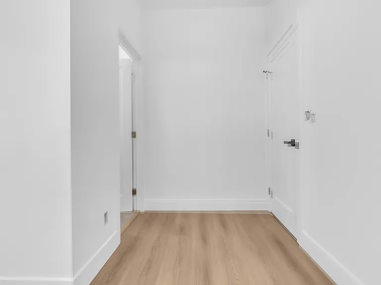 2843 Folsom St #A — Photo 12