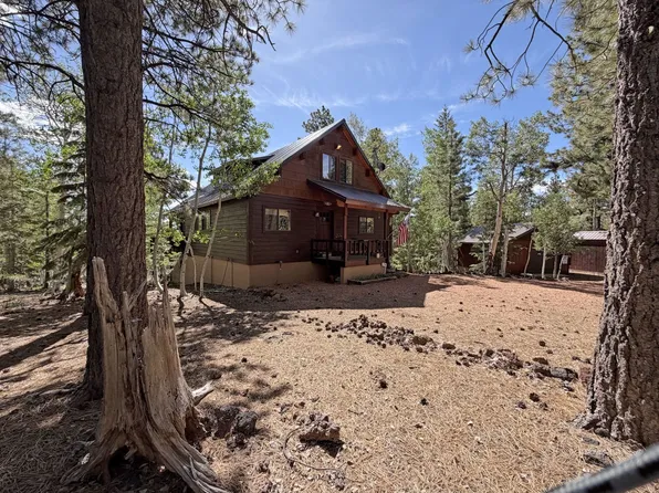 4350 N Meadow Ranch Dr, Alton, UT 84710