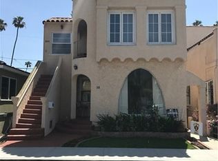 26 Via Di Roma Walk, Long Beach, CA 90803