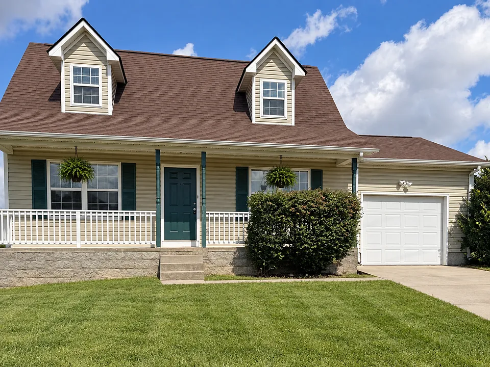 726 Shetland Dr