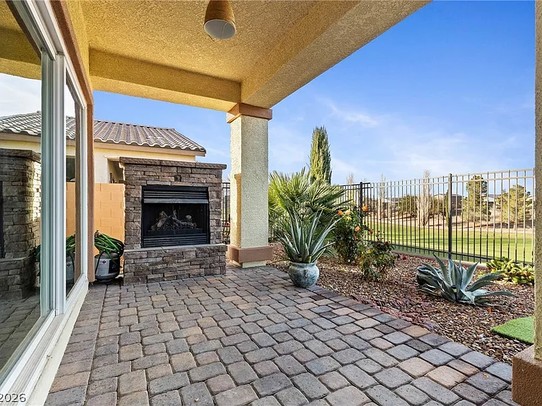 5524 E San Pietro Dr — Photo 32