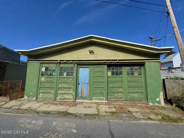 16-18 N Anthracite St, Shamokin, PA 17872