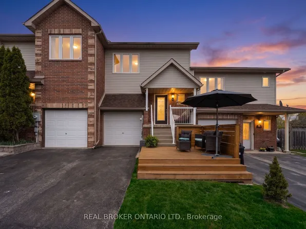 4 Parkside Cres, Essa, ON L0M 1B3