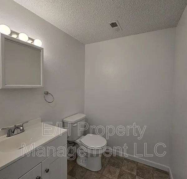 8728 E Arthur Cir — Photo 29