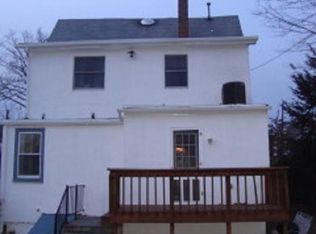 918 8th Ave #1, Prospect Park, PA 19076