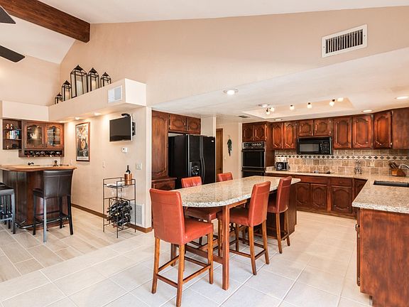 4th image of 10457 N Nicklaus Dr