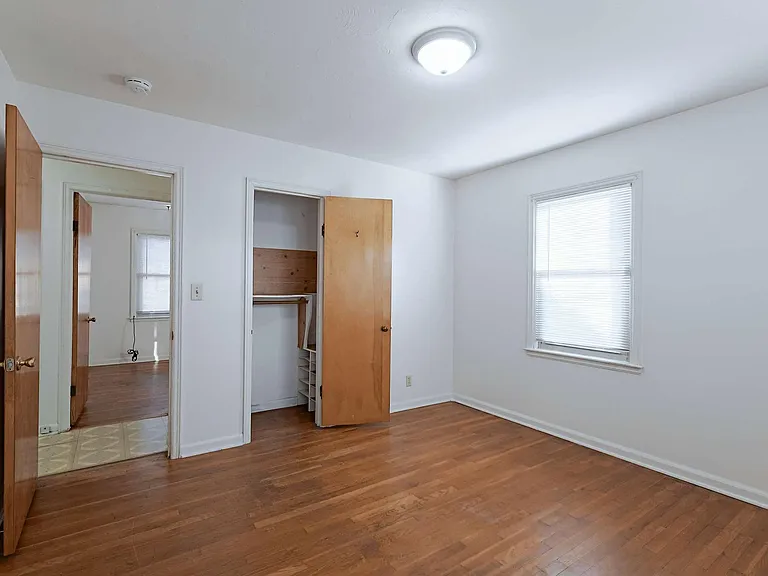 940 S 48th St — Photo 19