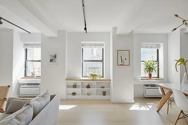 Sold by Hauseit LLC | media 2