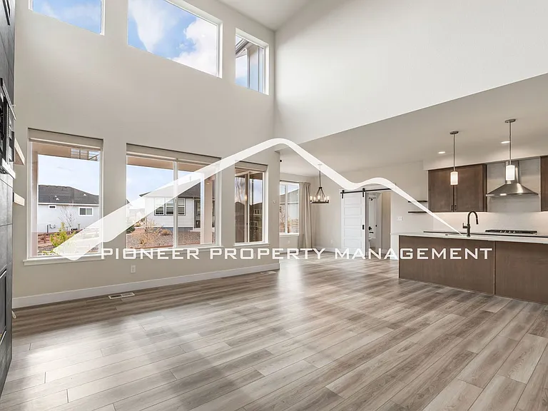 9304 Bugaboo Dr — Photo 5