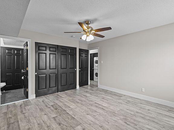 4th image of 341 W Pacific Ave #2B-1Ba-1200Sqft