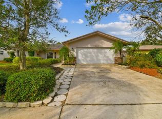 1091 Lemon Tree Ln, Palm Harbor, FL 34683