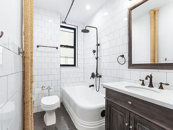 5th image of 409 Edgecombe Ave #9B