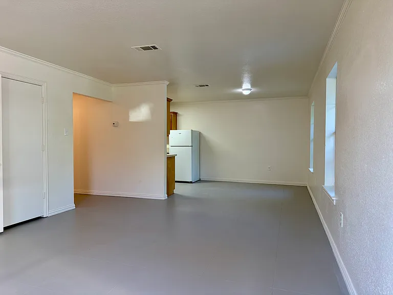 218 N 6th St #218 — Photo 5