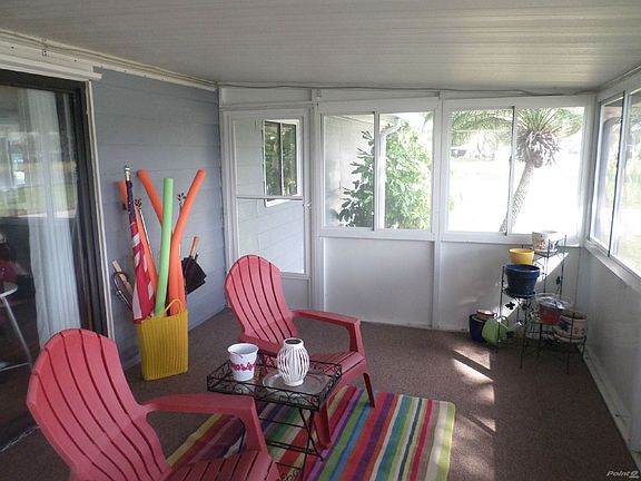 FLORIDA ROOM WITH LAKE VIEW TOO!