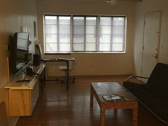 2nd image of 1143 Marseille Dr APT 3