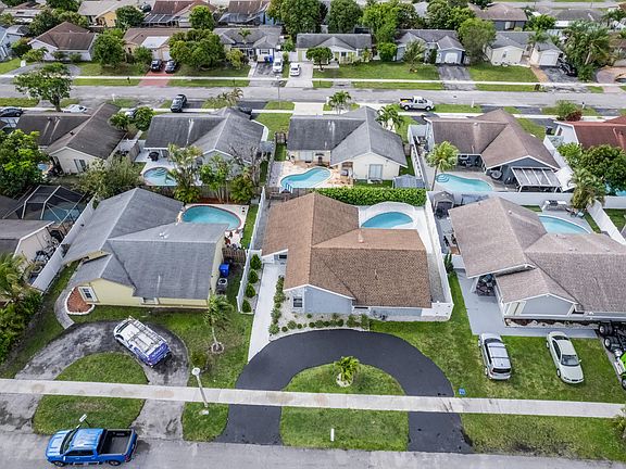 5th image of 8200 SW 3rd Court
