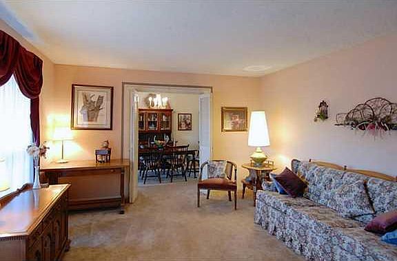 5th image of 6512 Los Altos Dr