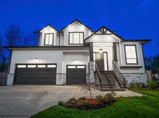 11018 243b St, Maple Ridge, BC V2W 1H5
