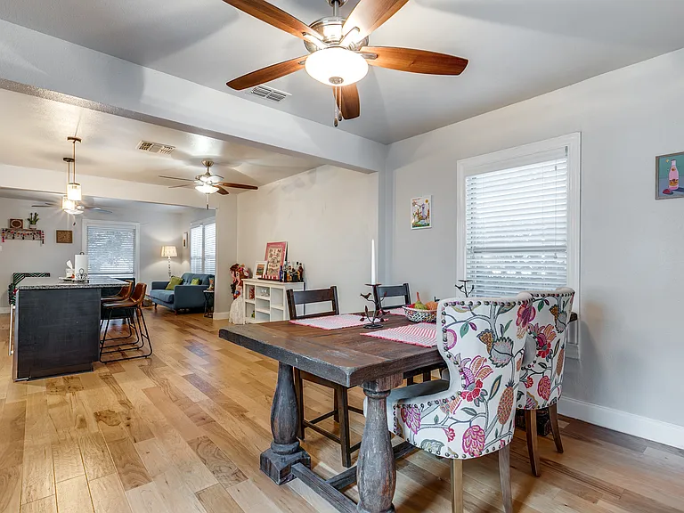 721 Elmwood Dr — Photo 12