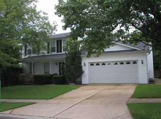 3022 Arrowhead Point Dr, Saint Louis, MO