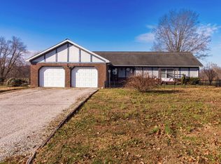14914 McCutchan Rd, Evansville, IN 47725
