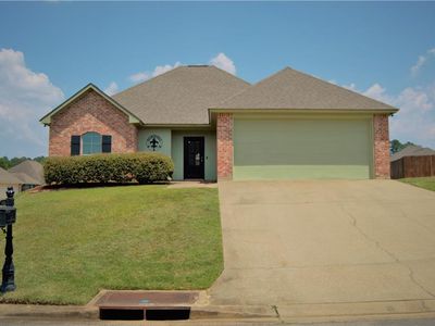 338 Crossridge Ave, Pineville, LA, 71360