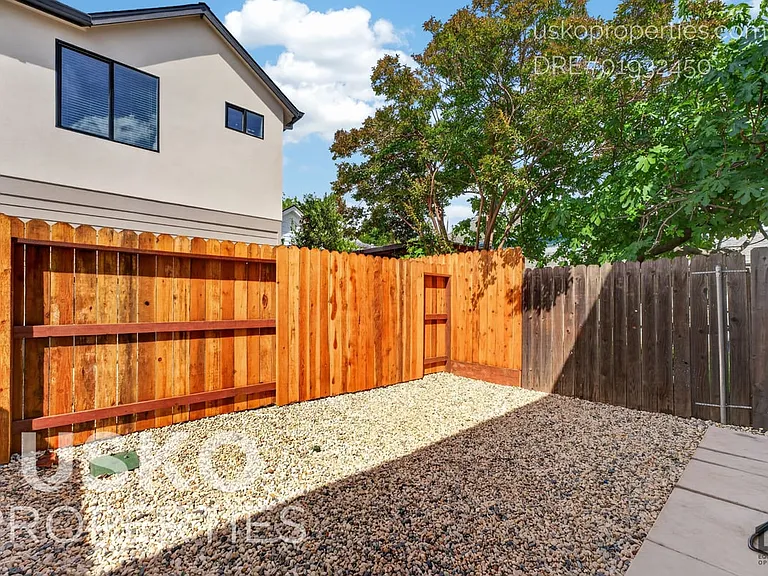 3245 Whale Aly — Photo 15