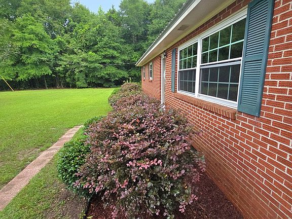 2nd image of 1094 County Road 344