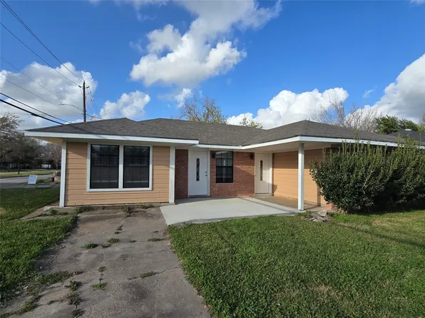 8703 Berndale St, Houston, TX 77029