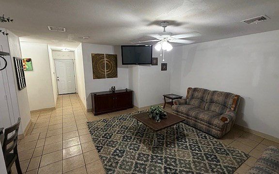 4th image of 16495 Fm 170
