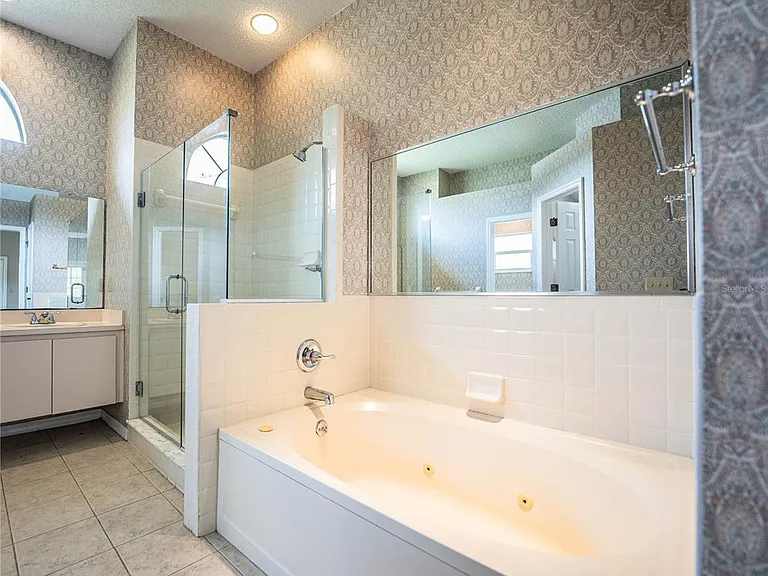 2326 Deerbrook Dr — Photo 47