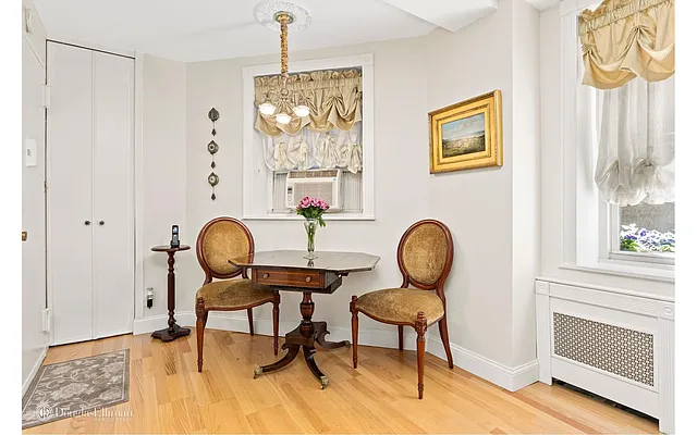 Sold by Douglas Elliman | media 4