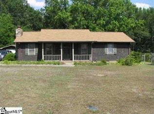 104 Parkridge Cir, Belton, SC 29627