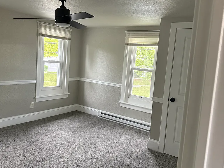 521 Wood St — Photo 48